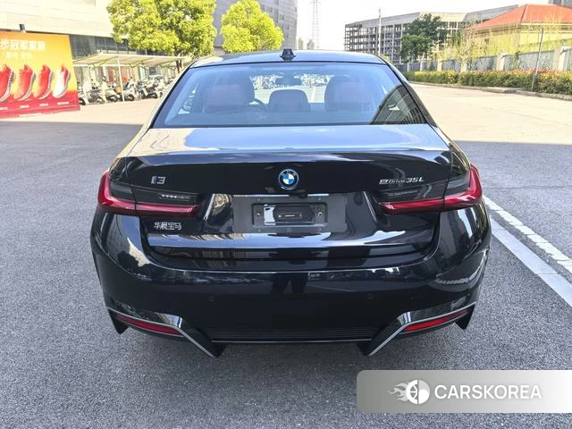 BMW i3 2025 Черный из Китая, фото 2