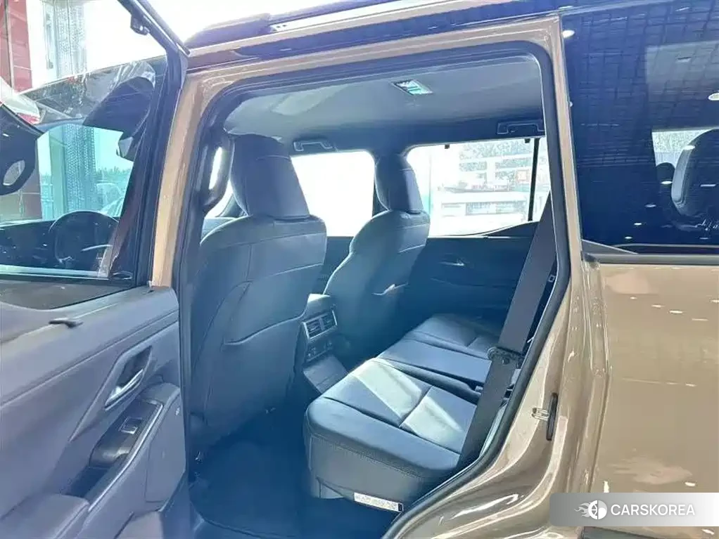 Lexus GX 2024 Yellow/orange из Китая, фото 2