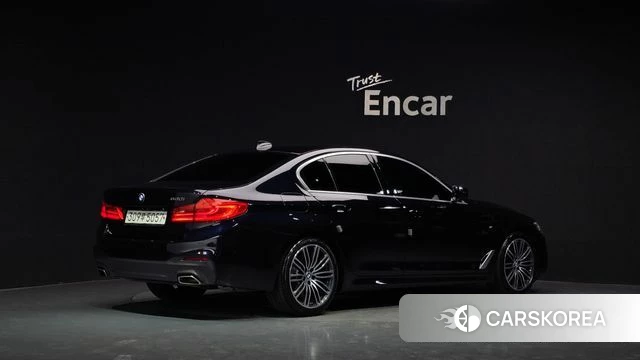 BMW 5 Series (G30) id 4317627 из Кореи 12