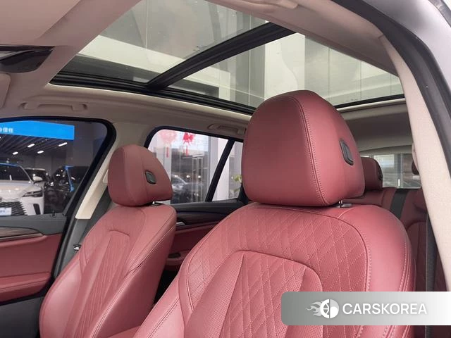 BMW X3 id 4299512 из Китая 10