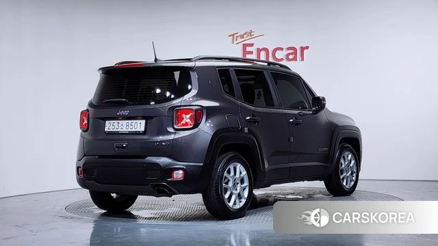 Jeep Renegade id 4604999 из Кореи 12