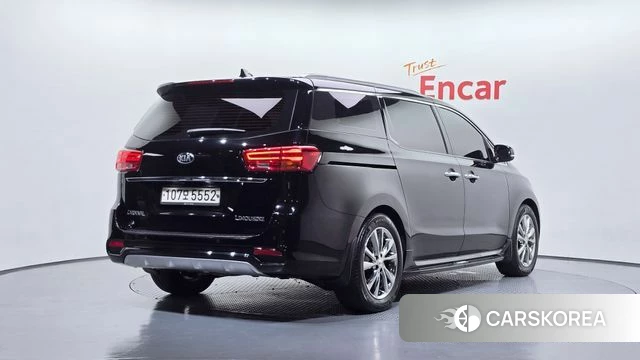 Kia The New Carnival id 4465612 из Кореи 12