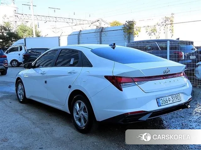 Hyundai Avante (CN7) id 3463335 из Кореи 10