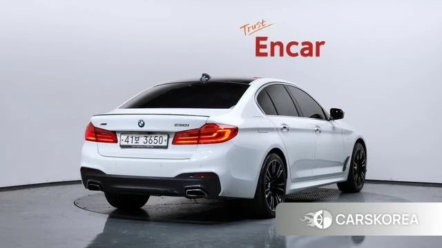 BMW 5 Series (G30) id 4345829 из Кореи 12