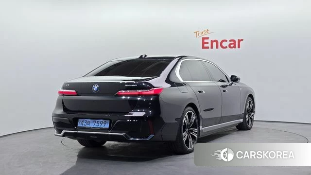 BMW i7 (G70) id 3831870 из Кореи 12