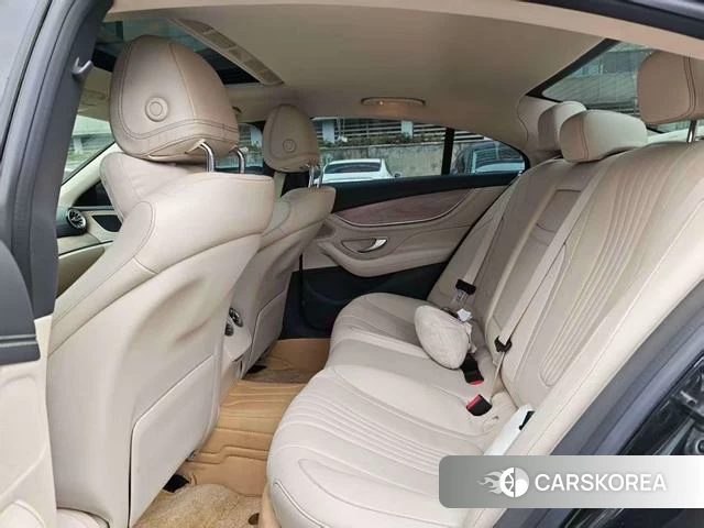Mercedes-Benz CLS id 4236302 из Китая 9