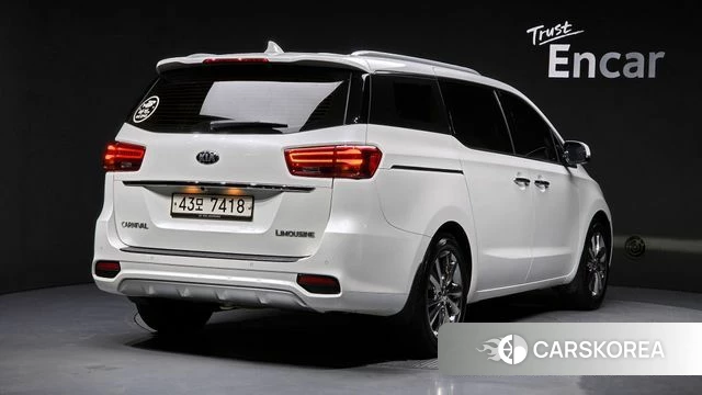 Kia The New Carnival id 4563130 из Кореи 12