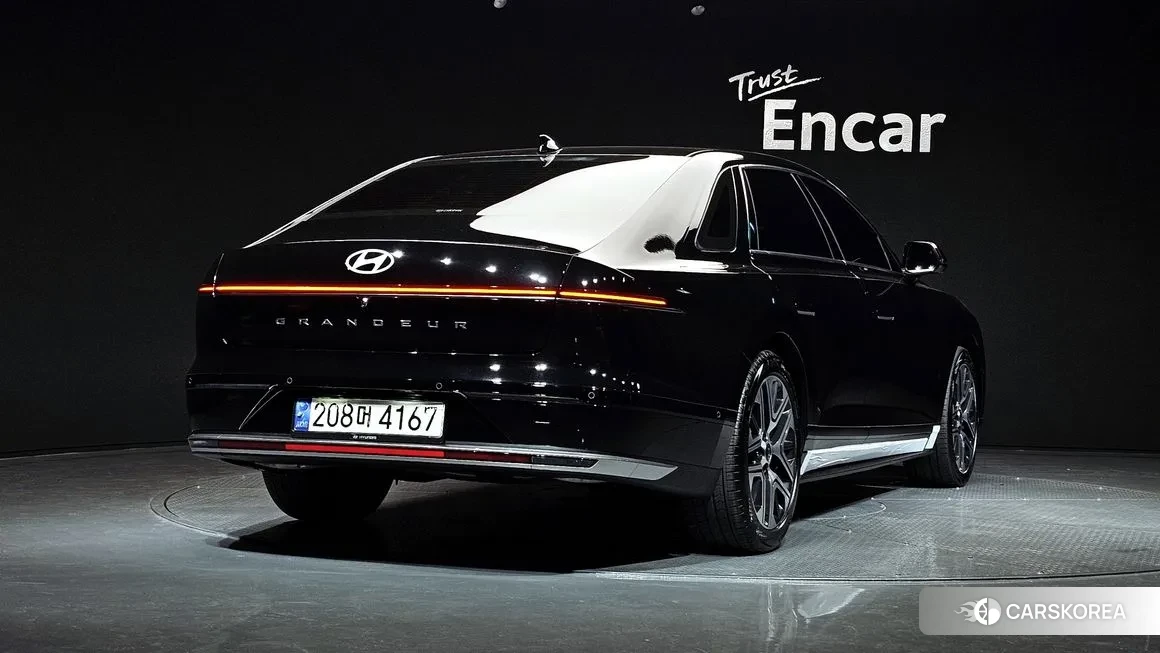 Hyundai Grandeur Hybrid (GN7) id 2155750 из Кореи 12