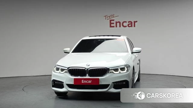 BMW 5 Series (G30) id 3867568 из Кореи 12