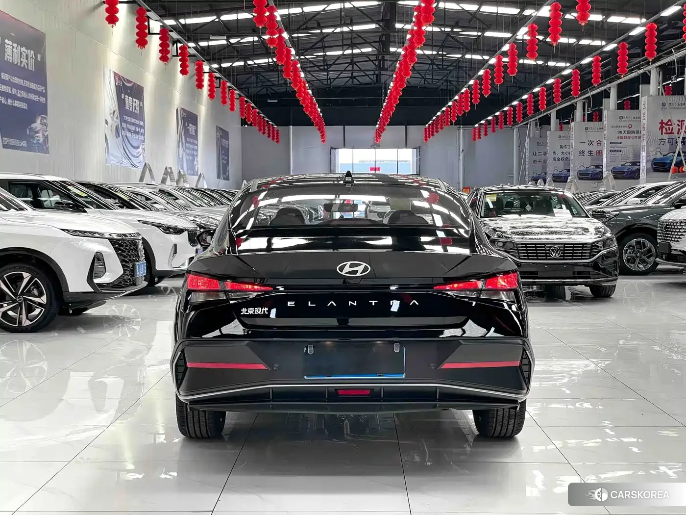Hyundai Elantra 2026 Черный из Китая, фото 6
