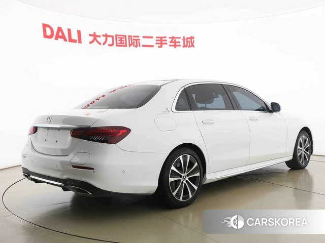 Mercedes-Benz E-class PHEV id 4260214 из Китая 8