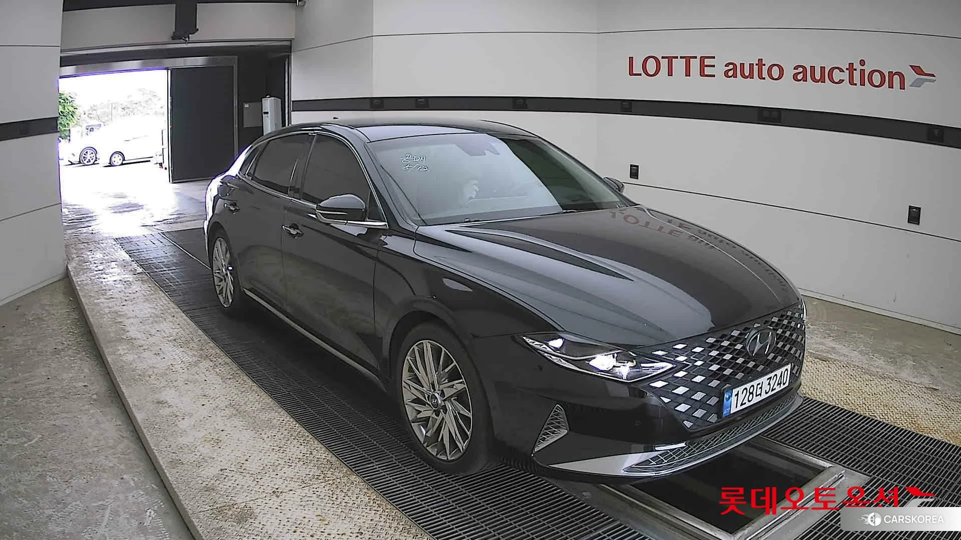 Hyundai Grandeur id 4347267 из Кореи 12