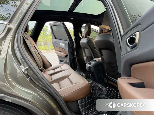 Volvo XC60 id 4212935 из Китая 8