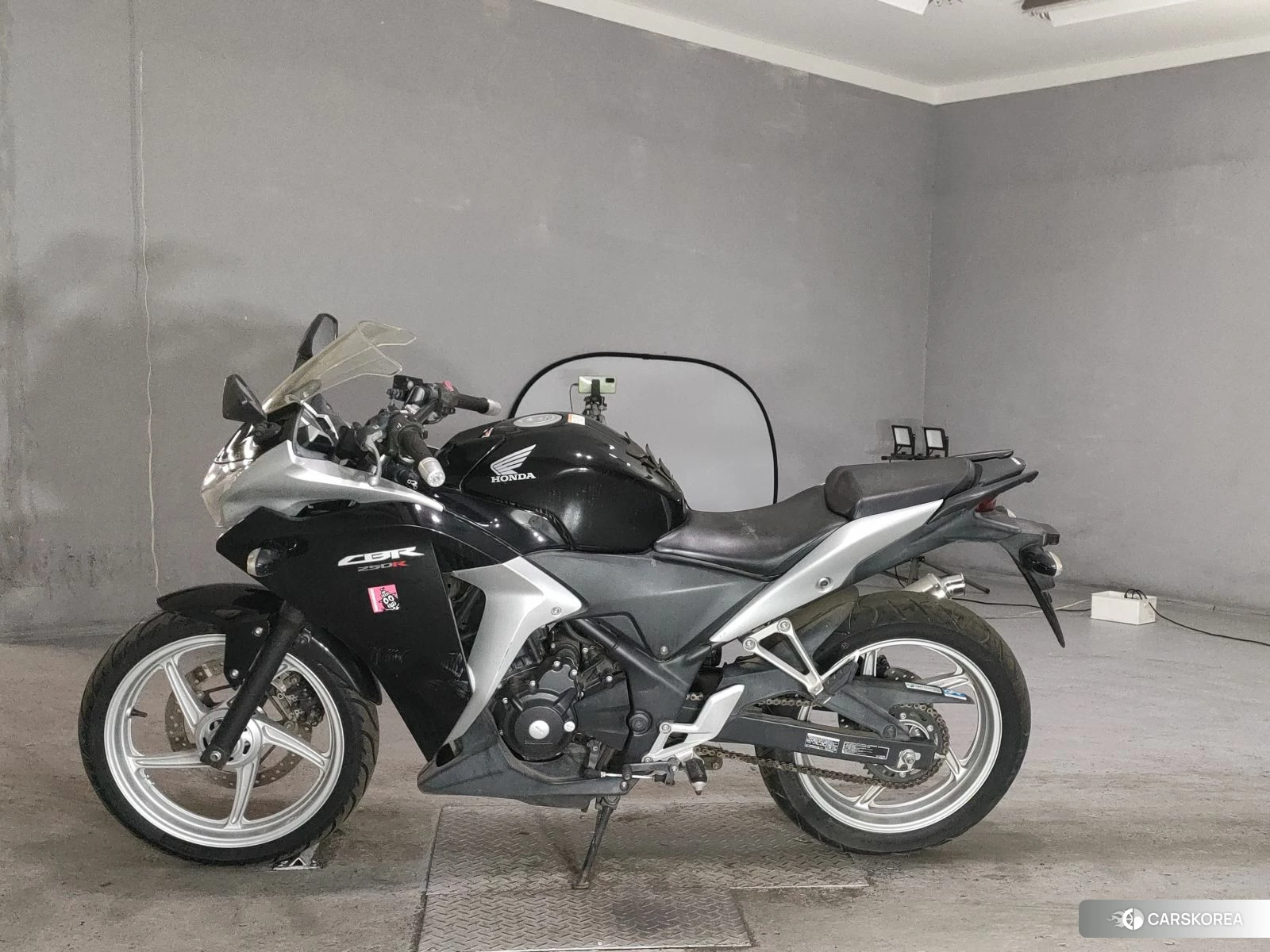 Проданный Honda CBR250R 2011 из Японии