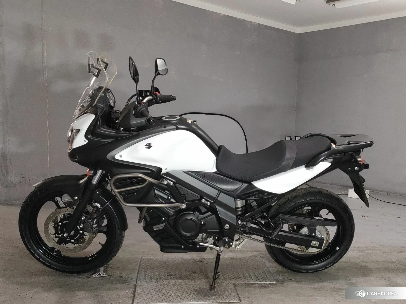 Проданный Suzuki V-STROM 650 DL650 2013 из Японии