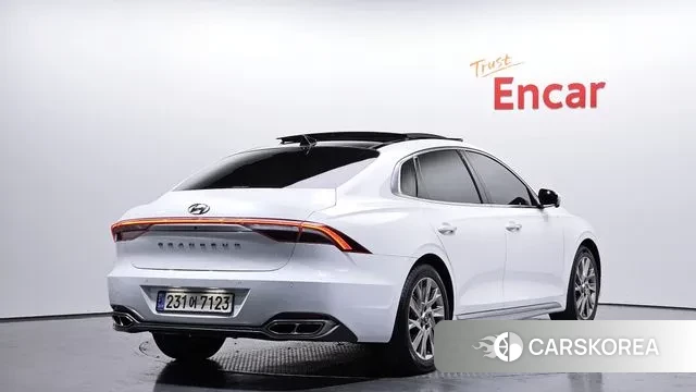 Hyundai The New Grandeur IG Hybrid id 3607614 из Кореи 12