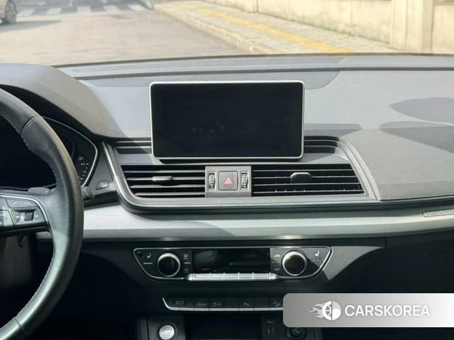 Audi Q5L id 4218184 из Китая 12