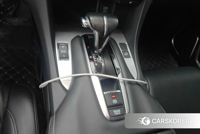 Honda Crown Road id 4307260 из Китая 9