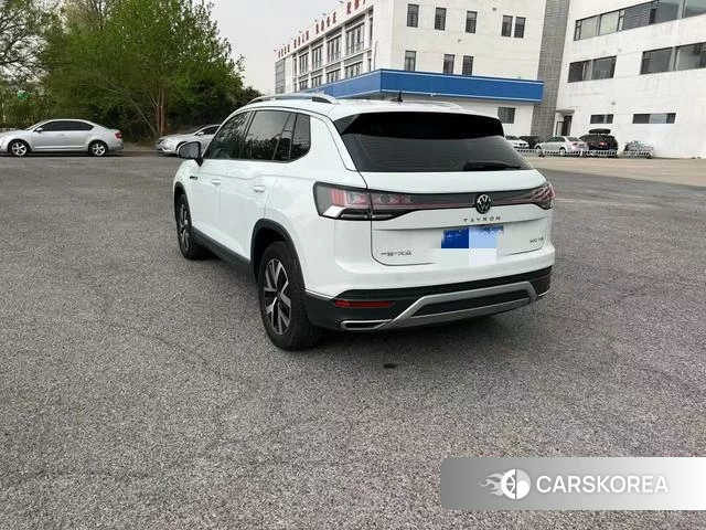 Volkswagen Tanyue 2023 Белый из Китая, фото 2