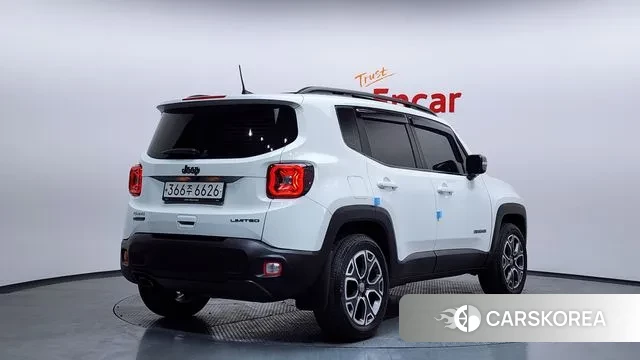 Jeep Renegade id 3535849 из Кореи 12