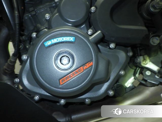 Engine photo