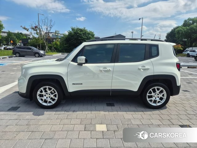 Jeep Renegade id 4585940 из Кореи 12