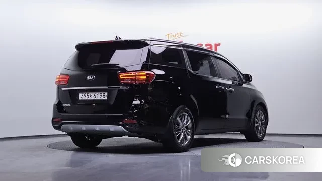 Kia The New Carnival id 3651246 из Кореи 12