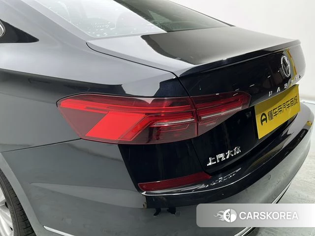 Volkswagen Passat id 4272629 из Китая 12