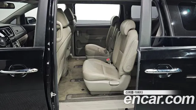 Kia All New Carnival id 2580958 из Кореи 12