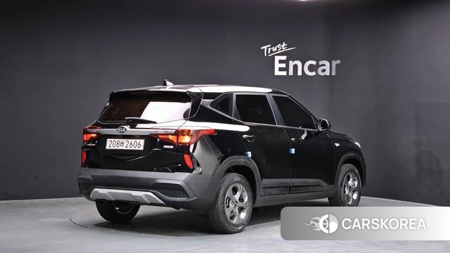 Kia Seltos id 4284531 из Кореи 12