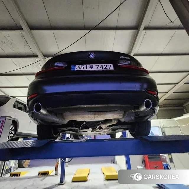 BMW 3 Series (G20) 2022 Черный из Кореи, фото 2