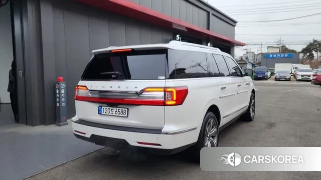 Lincoln Navigator 4th generation id 3718497 из Кореи 12