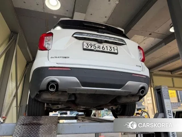 Ford Explorer 6th Generation 2020 Белый из Кореи, фото 2