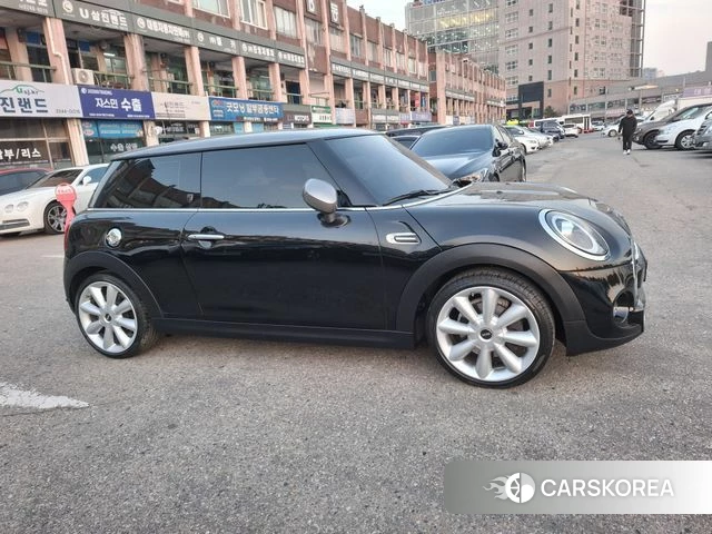Mini Cooper S id 4245217 из Кореи 12
