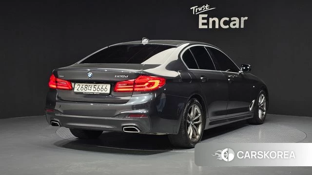 BMW 5 Series (G30) id 4446928 из Кореи 12