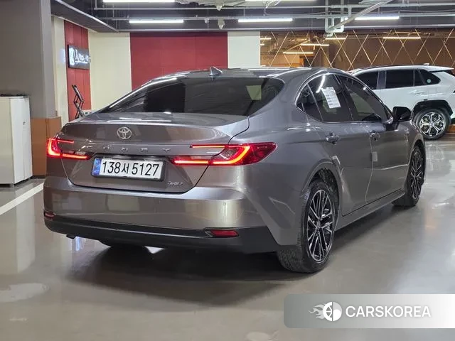 Toyota Camry (XV80) id 3251315 из Кореи 12