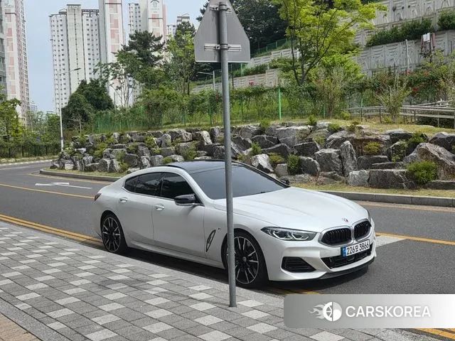 BMW 8 Series (G15) 2022 Белый из Кореи, фото 4