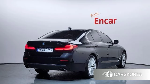 BMW 5 Series (G30) id 3794986 из Кореи 12