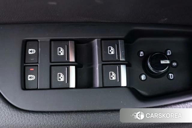 Audi A6L PHEV id 4298335 из Китая 12