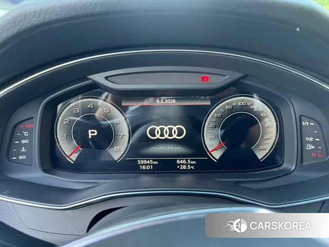 Audi A6L 2021 Черный из Китая, фото 2