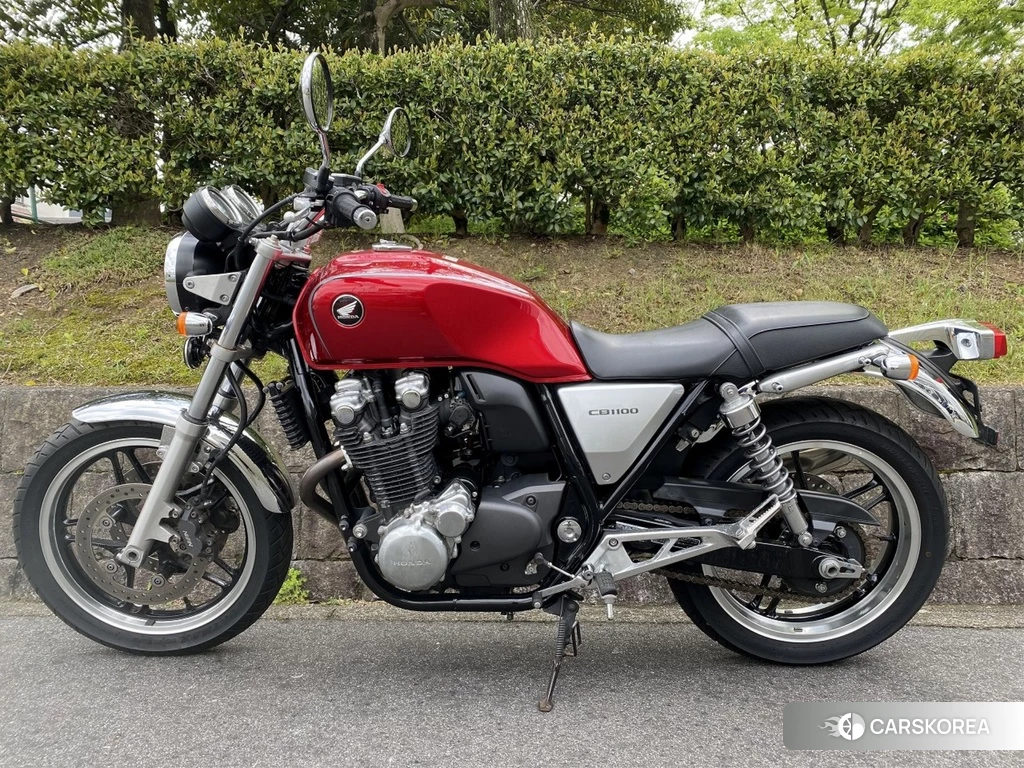 Проданный Honda CB1100 2011 из Японии, фото 2