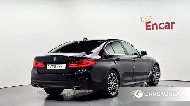 BMW 5 Series (G30) id 3238472 из Кореи 12