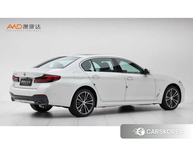 BMW 5 series 2024 Белый из Китая, фото 2