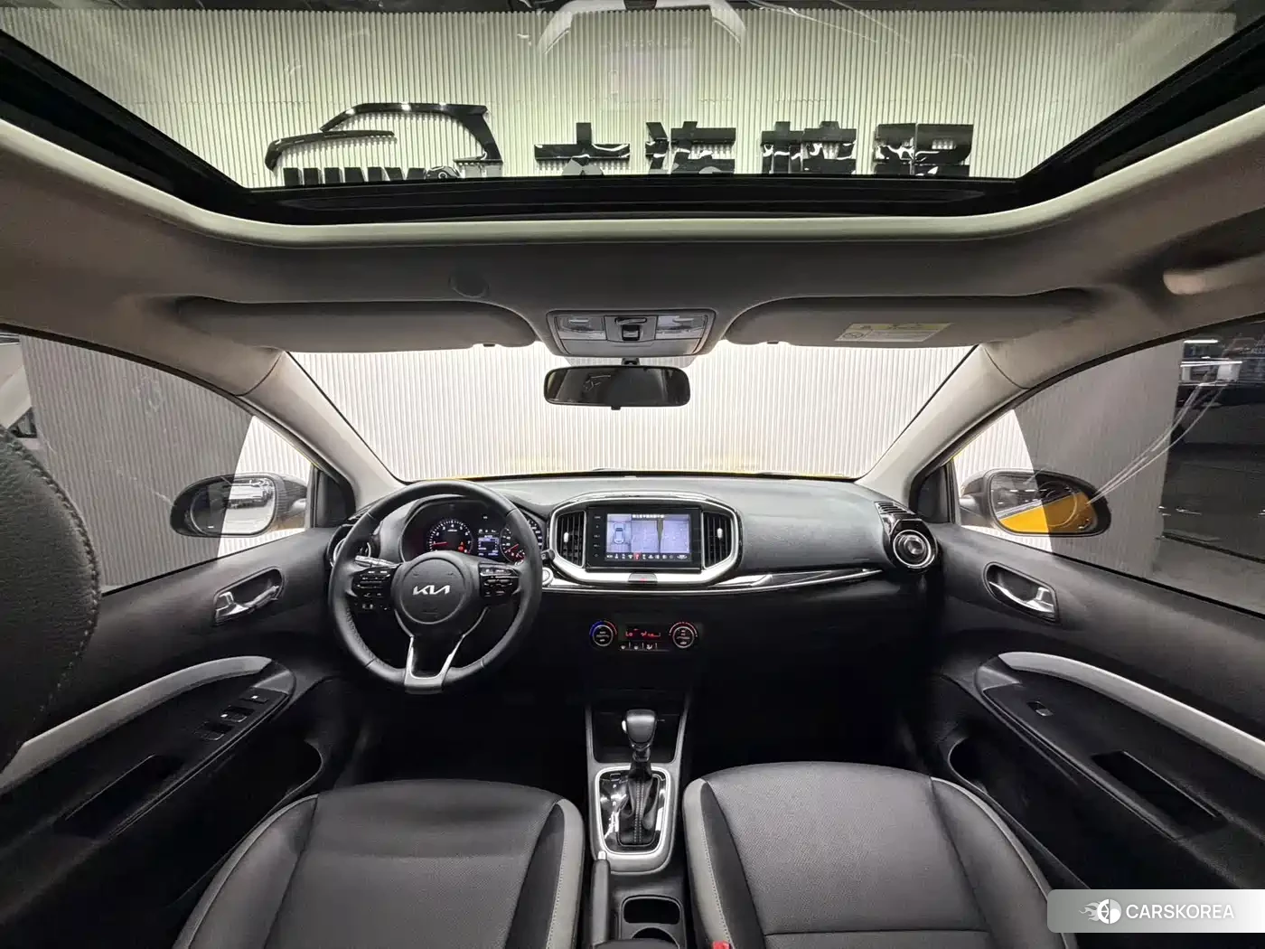 Kia KX1 id 4601117 из Китая 12