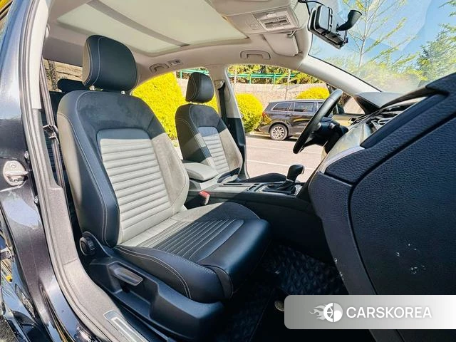 Volkswagen Magotan id 4320864 из Китая 10
