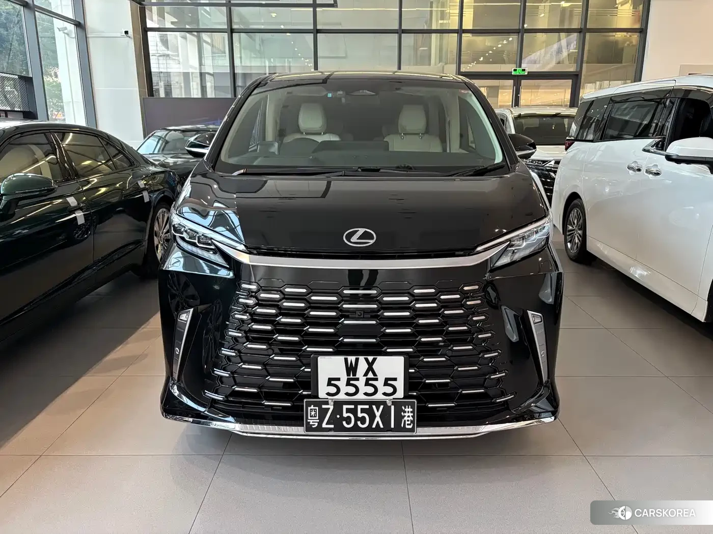 Lexus LM 2025 Черный из Китая, фото 4