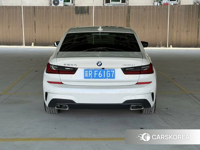 BMW 3 series 2022 Белый из Китая, фото 2