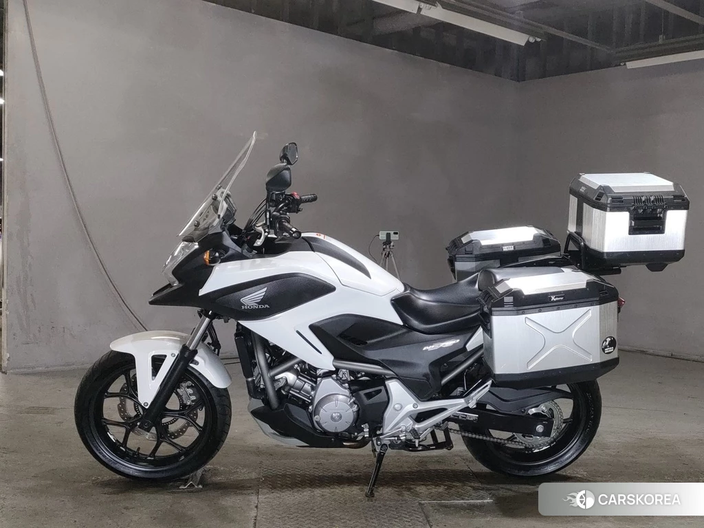 Проданный Honda NC700X LD 2013 из Японии, фото 2