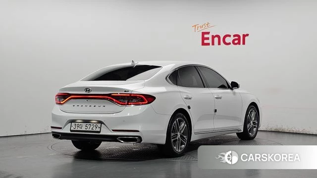 Hyundai Grandeur IG id 4502391 из Кореи 12