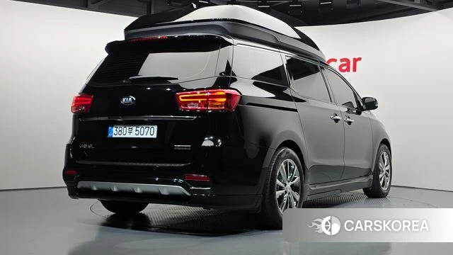 Kia The New Carnival id 4785498 из Кореи 12